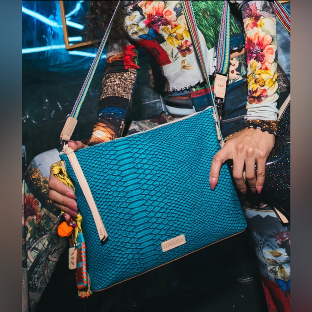 Consuela Indy Downtown Crossbody bag